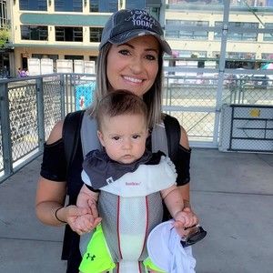 Meet your Posher, Sanna